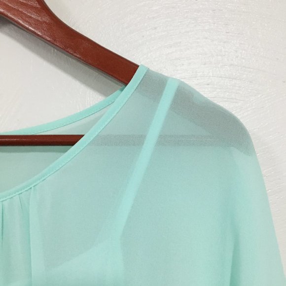 A. Byer | Mint Sheer Flowy Layered Blouse - Picture 3 of 10
